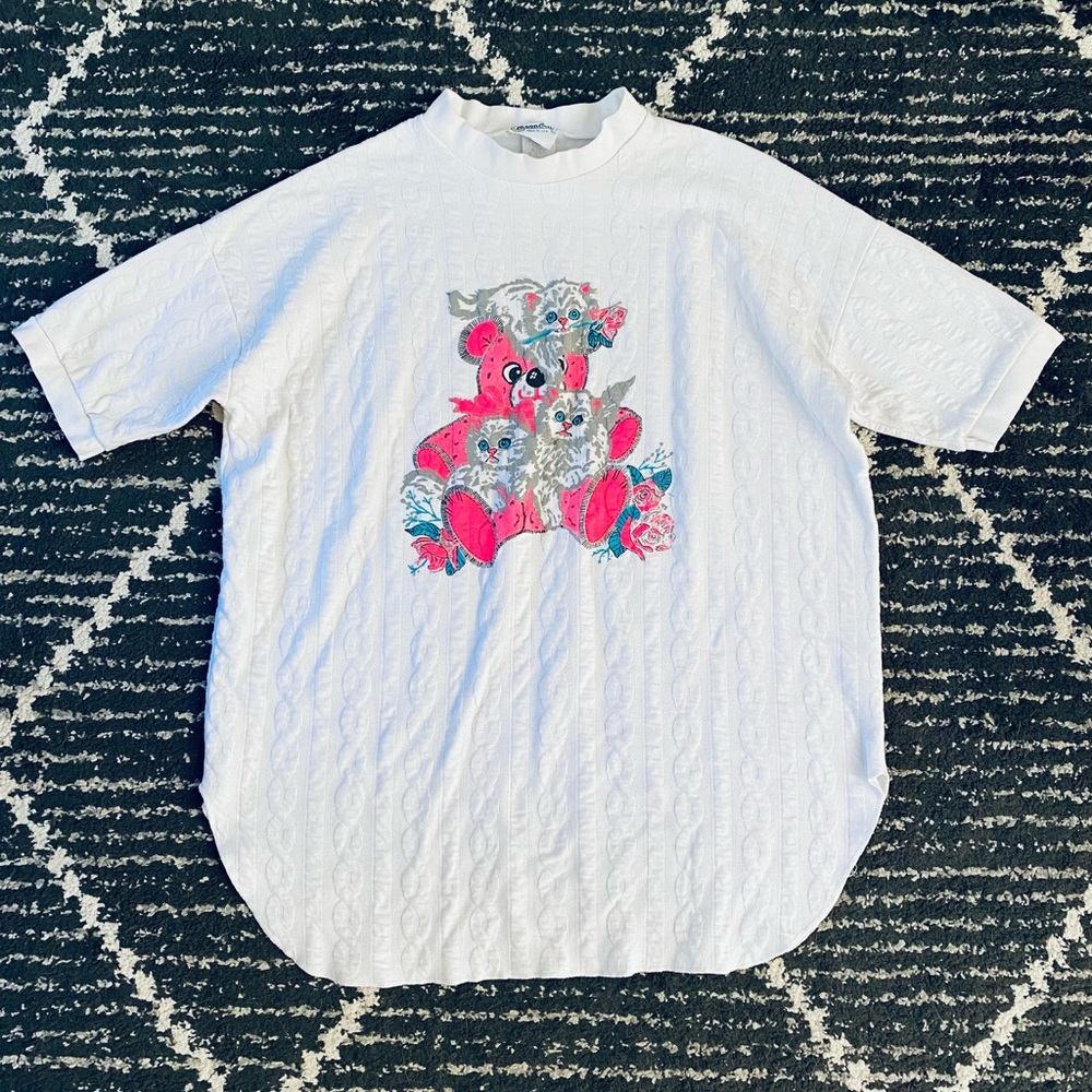 Adorable vintage kitten sweatshirt